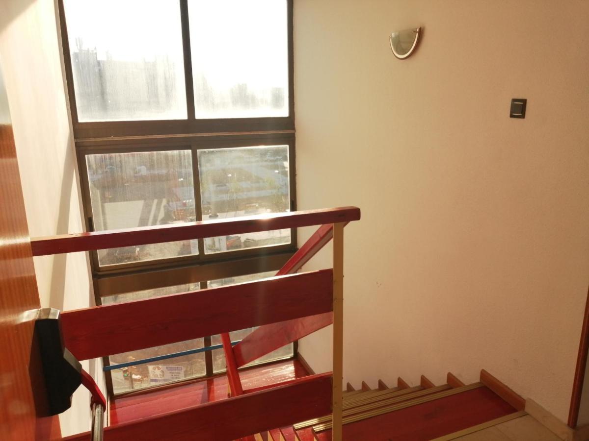 Hostal Jaime I Уэска Экстерьер фото